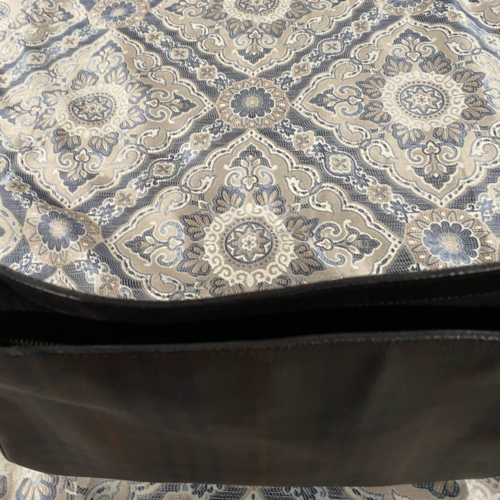 Burberry coated canvas shoulder handbag. - Picture 7 of 17
